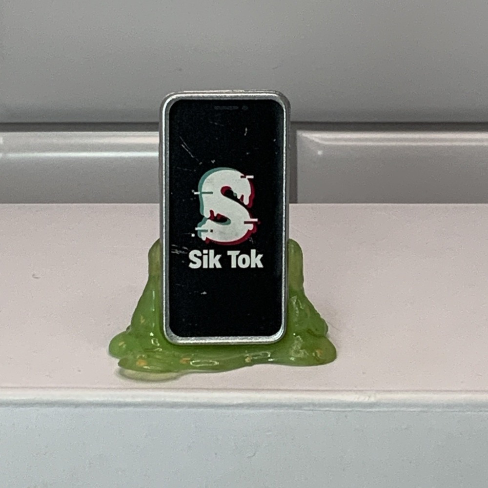 Zuru Mega Gross Minis Sik Tok Series 1